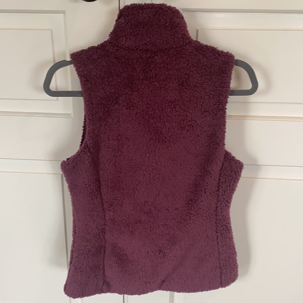 Women’s Patagonia Los Gatos Vest Jacket - Picture 2 of 5